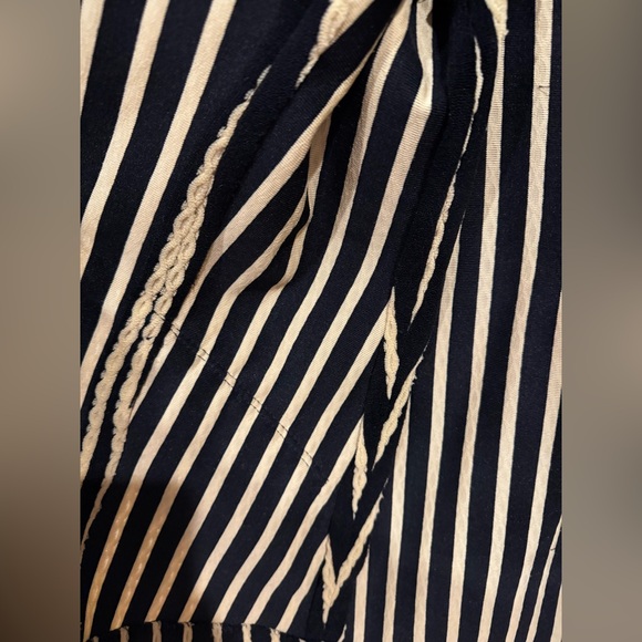 Vintage Textured Women’s Single Breasted Butterfly Notch Collar Jacket - Picture 10 of 14